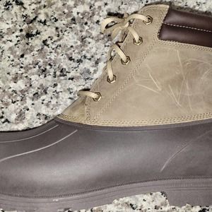 Ugg mens Gartson mid snow boots mens size 10.5